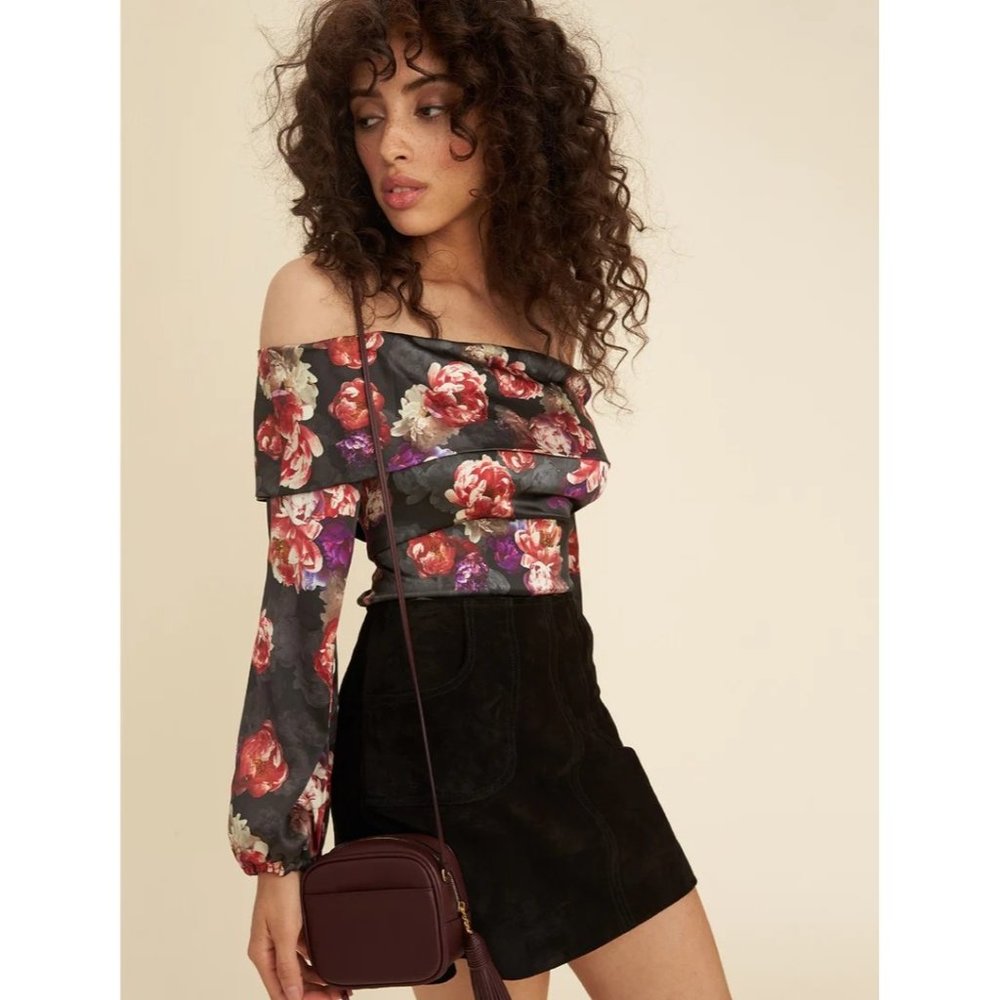 LPA Women's Sz. S Top 34 Romantic Roses Silk Floral Off The Shoulder Top